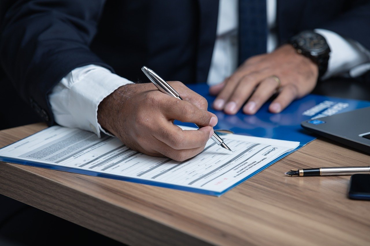 The Role, Responsibilities, and Challenges of Lawyers in Modern Society